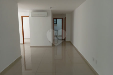 Apartamento à venda com 3 quartos, sendo 1 suíte, em Tijuca, Rio de Janeiro, RJ