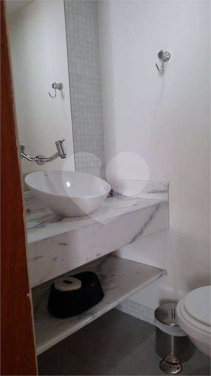 Apartamento à venda com 3 quartos, sendo 1 suíte,  em Vila Uberabinha, São Paulo, SP