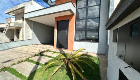 Casa à venda com 3 quartos, sendo 1 suíte,  no condomínio Villagio Wanel, Sorocaba - SP