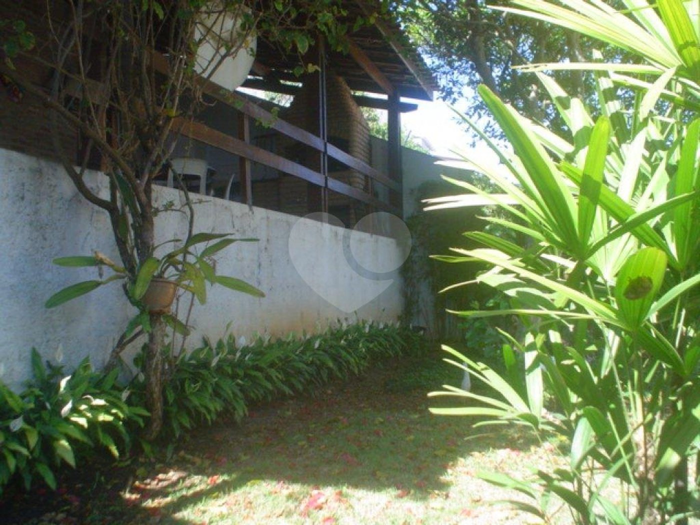 Sobrado à venda com 3 quartos, sendo 2 suítes, em Tremembé, São Paulo, SP