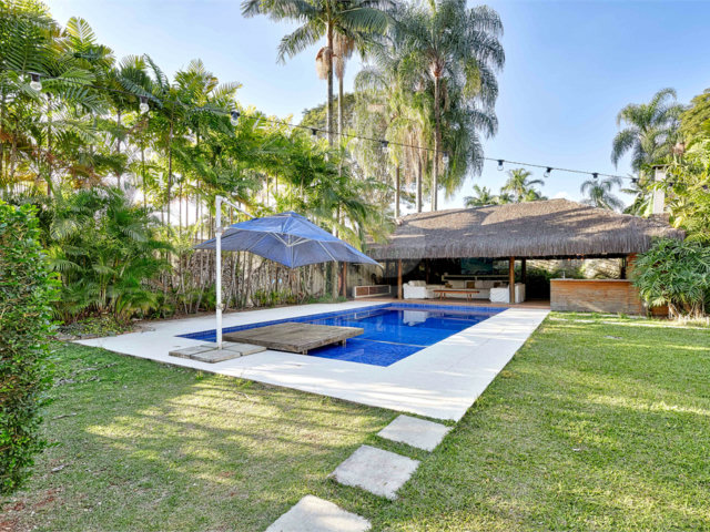 Casa à venda com 3 quartos, sendo 1 suíte,  em Brooklin, São Paulo, SP