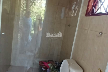 Chácara à venda com 3 quartos, sendo 1 suíte,  em Vila Dom Pedro, Atibaia, SP