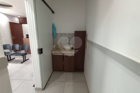 Sobrado à venda com 2 quartos, sendo 1 suíte, em Vila Vendramini, Itapetininga, SP