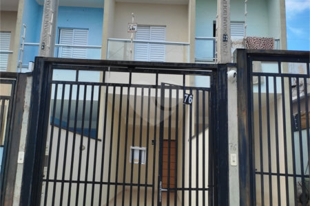 Sobrado à venda ou para alugar com 2 suítes em Jardim Nely, Indaiatuba, SP