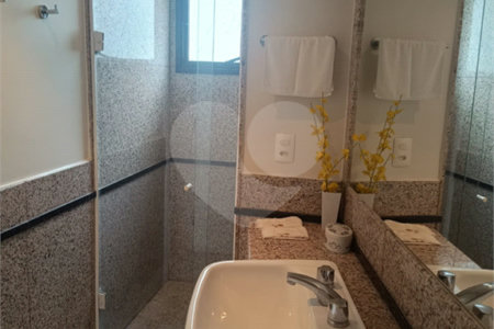 Apartamento à venda com 3 suítes em Vila Suzana, São Paulo, SP