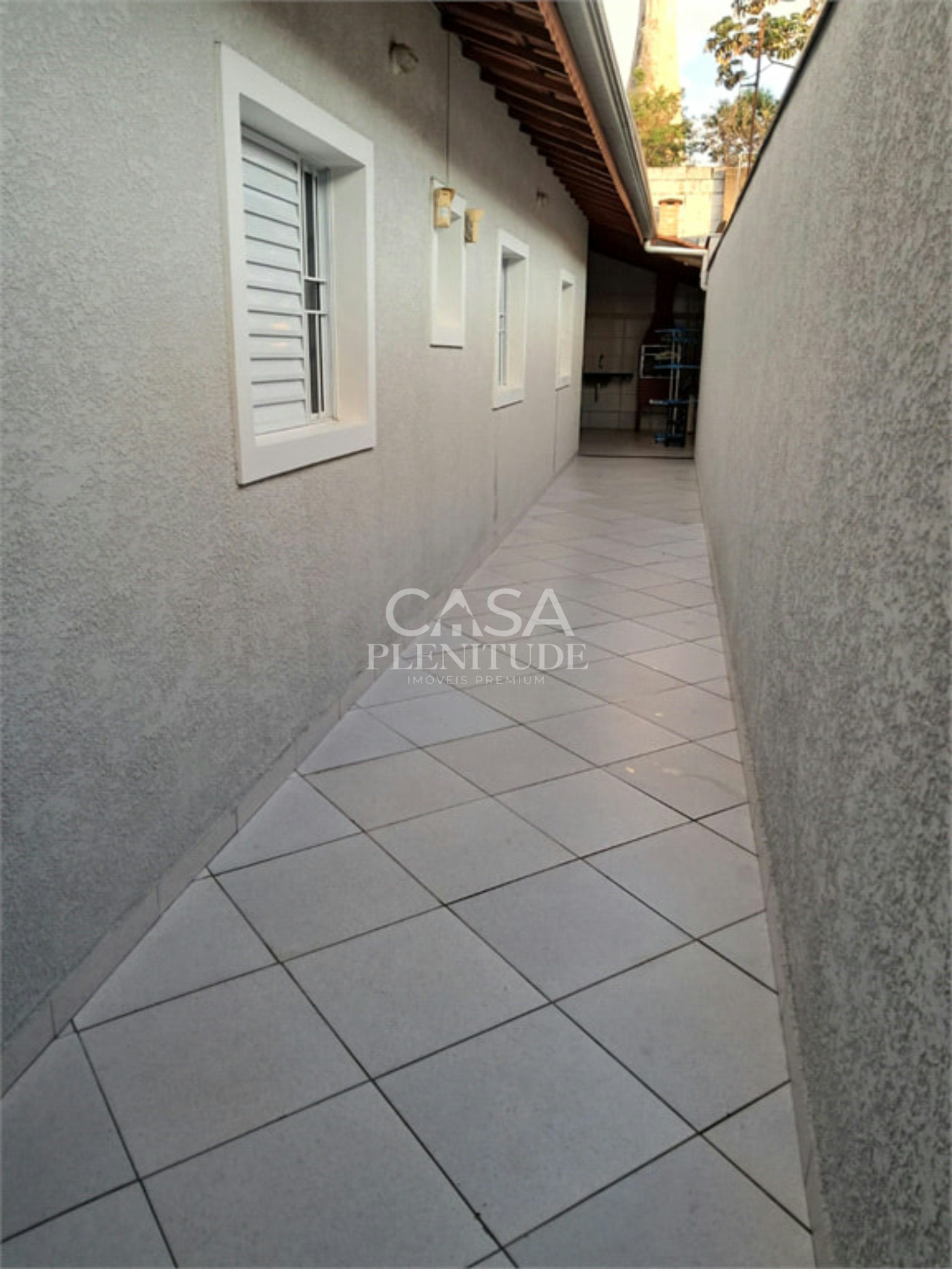 Casa à venda com 3 quartos, sendo 1 suíte, em Vila Haro, Sorocaba, SP
