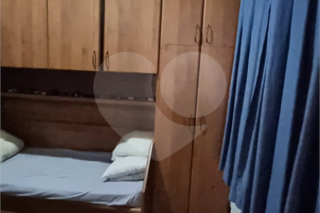 Casa à venda com 4 quartos, sendo 2 suítes, no condomínio Aruã Eco Park, Mogi das Cruzes - SP
