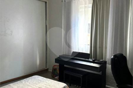 Casa à venda com 3 quartos, sendo 1 suíte,  em Parque Industrial, São José do Rio Preto, SP