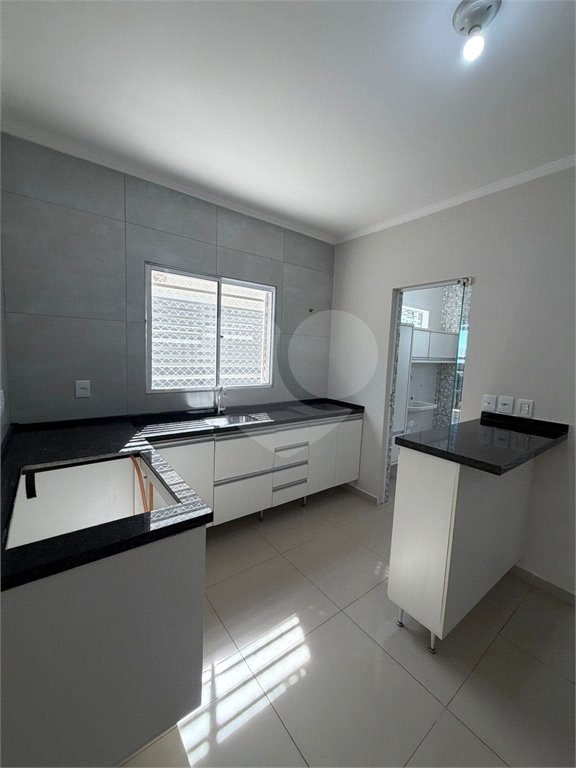 Sobrado à venda com 3 quartos, sendo 1 suíte,  em Jardim Maristela, Atibaia, SP