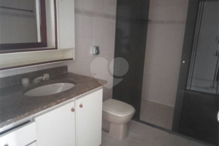 Casa à venda ou para alugar com 3 quartos, sendo 1 suíte, em Água Fria, São Paulo, SP