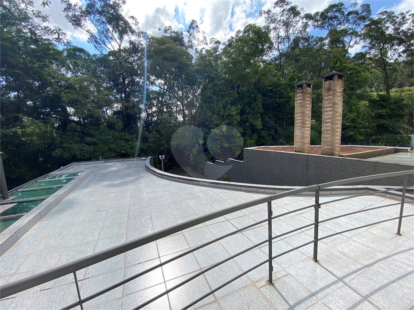 Sobrado à venda com 4 quartos, sendo 1 suíte, em Horto, São Paulo, SP
