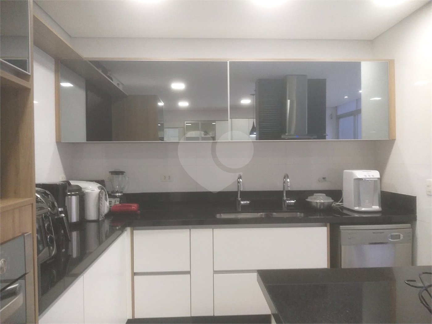 Apartamento à venda com 3 quartos, sendo 1 suíte, em Paraíso, São Paulo, SP