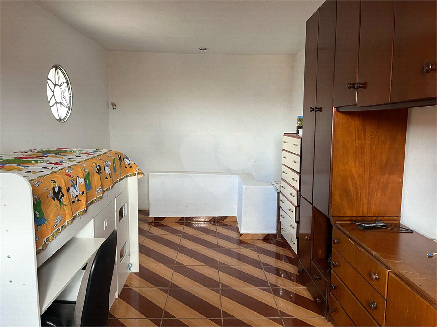 Casa à venda com 4 quartos em Vila Santana, Sorocaba, SP