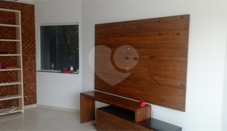 Casa à venda com 3 quartos, sendo 1 suíte,  em Vila Aurora (zona Norte), São Paulo, SP