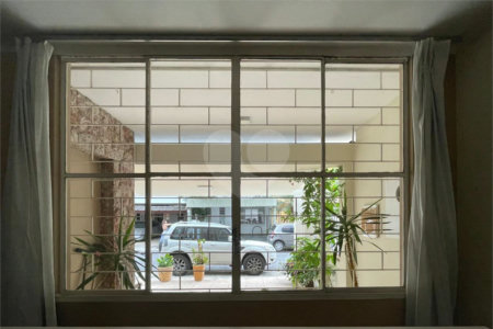 Sobrado para alugar com 3 quartos, sendo 2 suítes, em Itaim Bibi, São Paulo, SP
