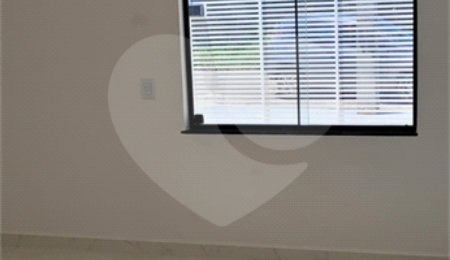 Casa Térrea à venda com 2 quartos, sendo 1 suíte,  no Centro, Bom Jesus dos Perdões, SP
