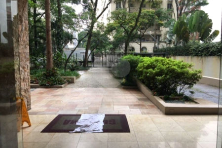 Apartamento à venda com 3 quartos, sendo 1 suíte,  em Santa Cecília, São Paulo, SP