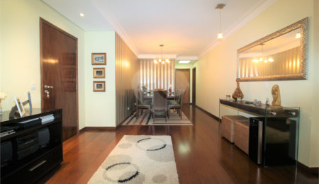 Apartamento à venda com 4 quartos, sendo 2 suítes,  em Morumbi, São Paulo, SP
