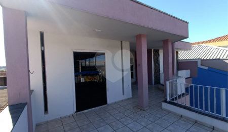 Casa à venda com 3 quartos, sendo 1 suíte, no Centro, Itapetininga, SP