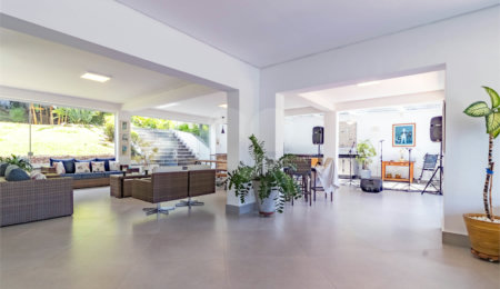 Casa à venda com 7 quartos, sendo 5 suítes, em Morumbi, São Paulo, SP