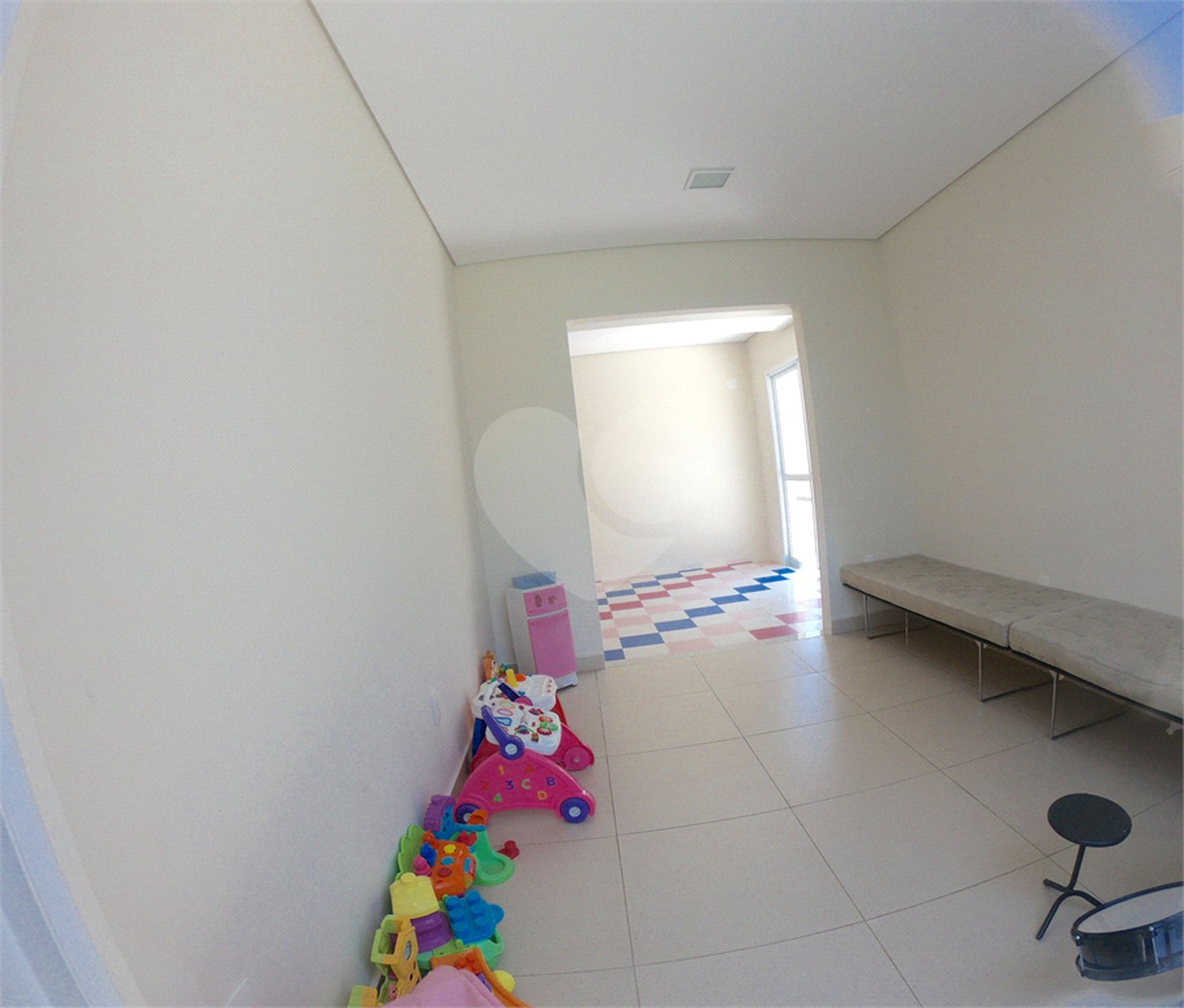 Apartamento à venda com 2 suítes em Vila Todos Os Santos, Indaiatuba, SP