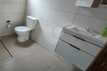 Casa à venda com 3 quartos em Vila Bela Flor, Mogi das Cruzes, SP