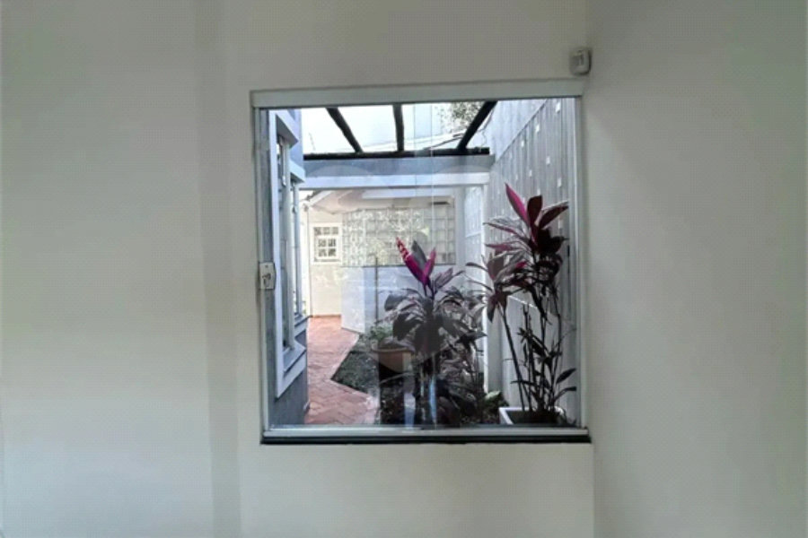Sobrado à venda com 4 quartos, sendo 2 suítes, em Tremembé, São Paulo, SP