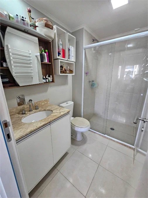 Apartamento à venda com 2 suítes em Vila Anastácio, São Paulo, SP