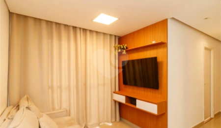 Apartamento à venda com 3 quartos, sendo 1 suíte,  em Vila Medeiros, São Paulo, SP
