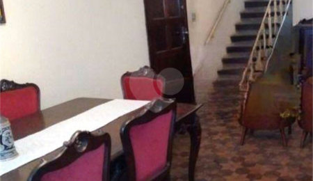 Sobrado à venda com 5 quartos, sendo 1 suíte,  em Santana, São Paulo, SP