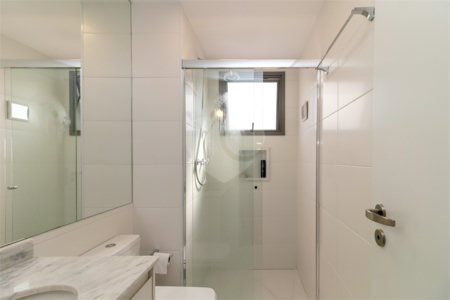 Apartamento à venda com 2 suítes em Santo Amaro, São Paulo, SP