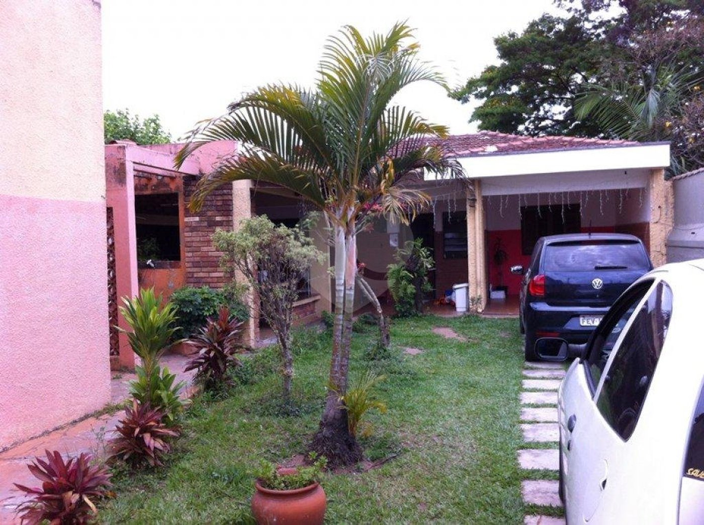 Casa à venda ou para alugar com 5 quartos, sendo 1 suíte, em Tremembé, São Paulo, SP