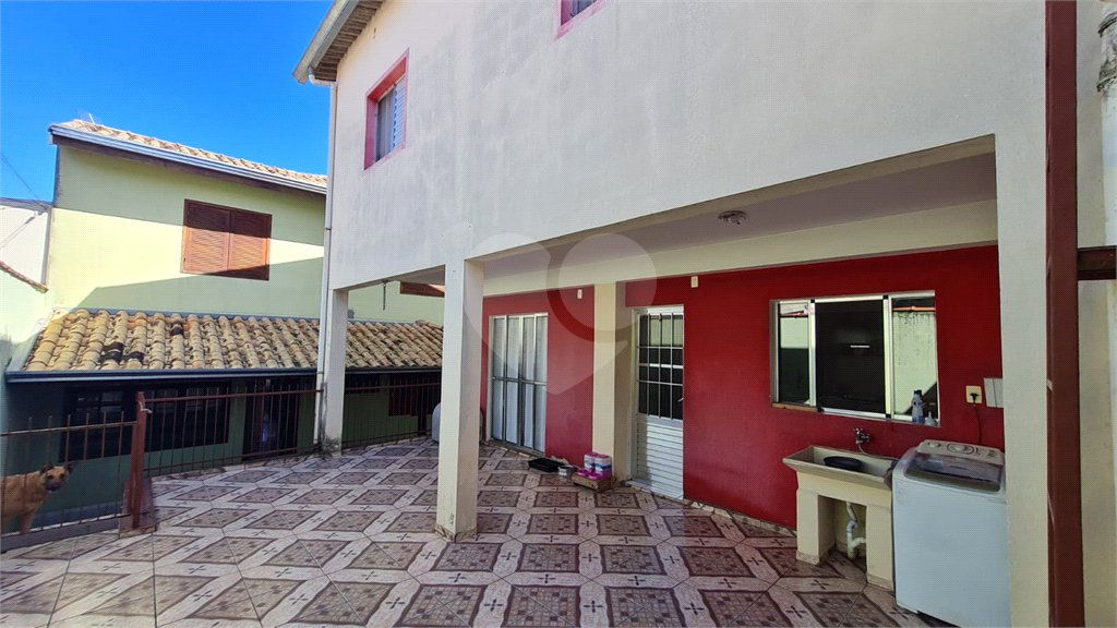 Casa à venda com 5 quartos em Ivoturucaia, Jundiaí, SP
