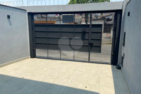 Sobrado à venda com 3 suítes em Vila Cruzeiro, São Paulo, SP