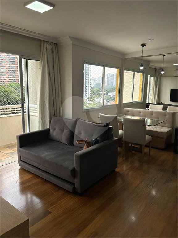 Apartamento à venda com 2 quartos, sendo 1 suíte,  em Paraíso do Morumbi, São Paulo, SP