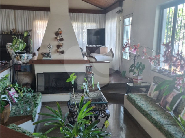 Casa à venda com 5 quartos, sendo 2 suítes,  em Vila Maria, São Paulo, SP