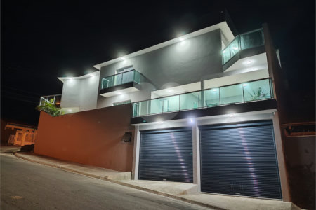 Casa à venda com 3 quartos, sendo 1 suíte,  em Residencial Colinas, Mogi das Cruzes, SP