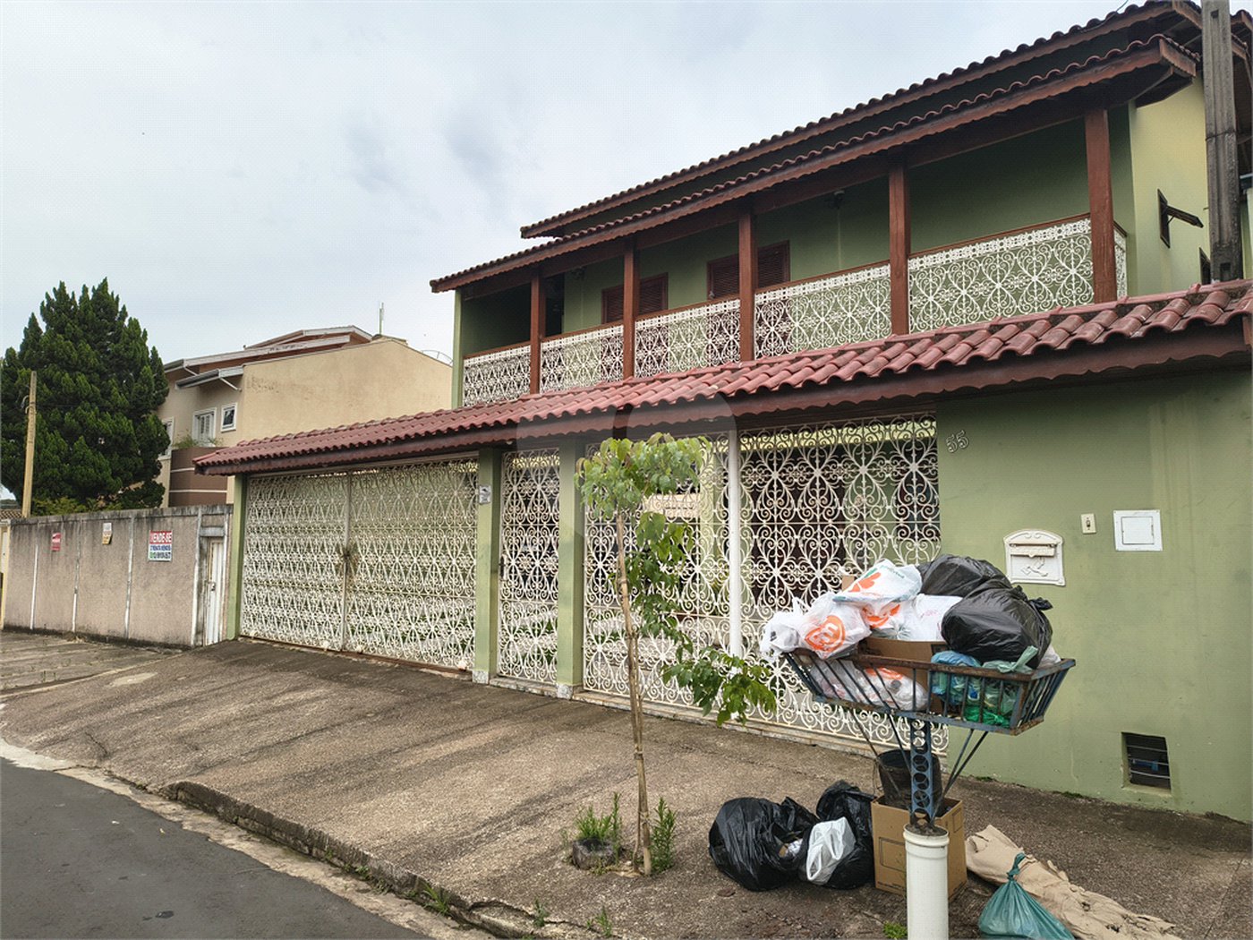Casa à venda com 5 quartos, sendo 2 suítes, em Chácara Areal, Indaiatuba, SP