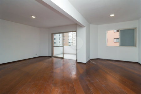 Apartamento à venda com 4 quartos, sendo 2 suítes, em Brooklin, São Paulo, SP
