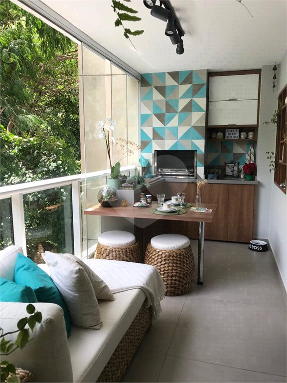 Apartamento à venda com 3 quartos, sendo 1 suíte,  em Lar São Paulo, São Paulo, SP