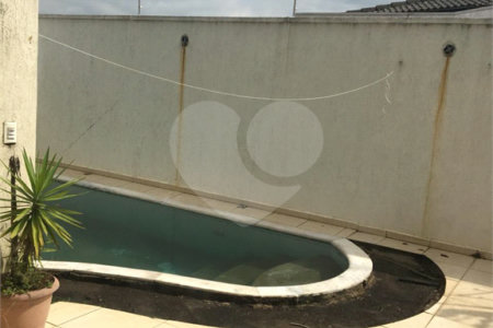 Sobrado à venda com 4 quartos, sendo 1 suíte, em Jardim Virginia Bianca, São Paulo, SP
