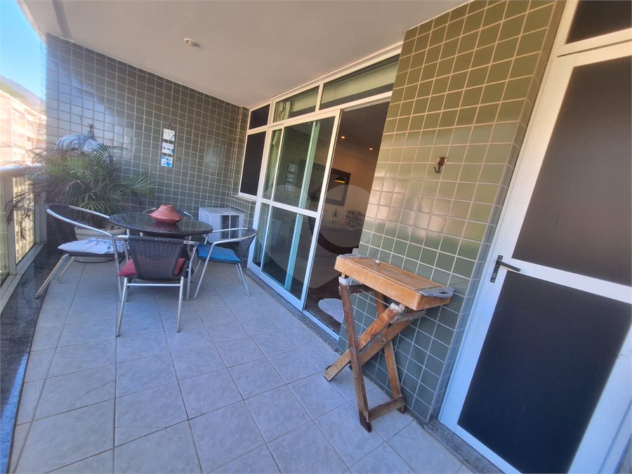 Apartamento à venda com 4 quartos, sendo 1 suíte,  em Tijuca, Rio de Janeiro, RJ