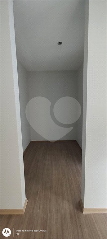 Casa à venda com 3 suítes no condomínio Reserva Ybyra, Atibaia - SP