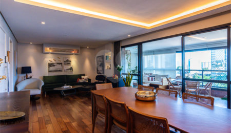 Apartamento à venda com 3 suítes em Granja Julieta, São Paulo, SP