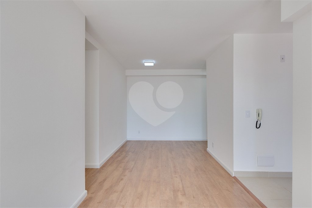 Apartamento à venda com 3 quartos, sendo 1 suíte, em Chácara Santo Antônio, São Paulo, SP
