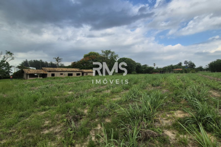 SÍTIO À VENDA EM ELIAS FAUSTO 21.900 m² - ÓTIMA TOPOGRAFIA E EXCELENTE LOCALIZAÇÃO