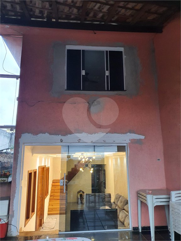 Sobrado à venda com 2 quartos, sendo 1 suíte, em Jardim Meliunas, São Paulo, SP