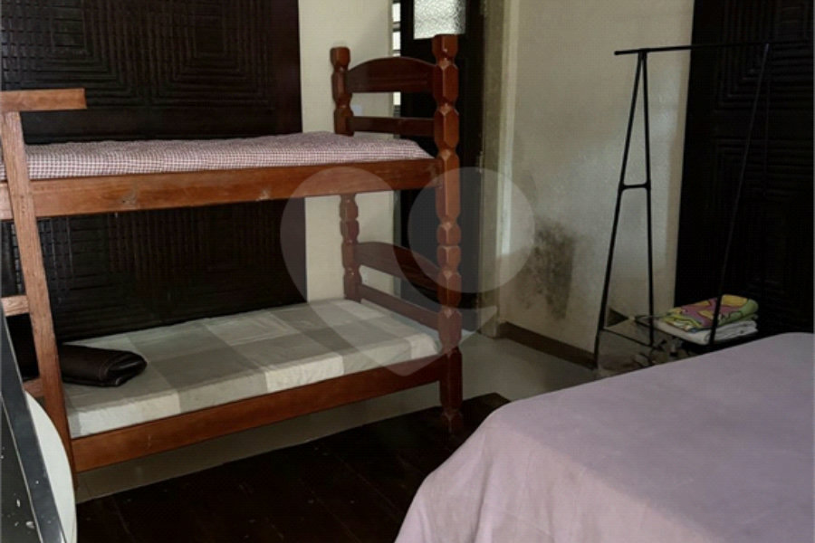 Casa à venda com 6 suítes em Massaguaçu, Caraguatatuba, SP