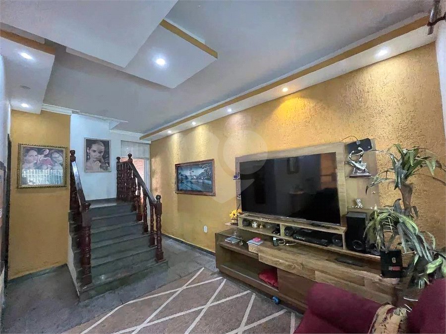 Casa à venda com 3 quartos, sendo 1 suíte, em Campo Grande, Rio de Janeiro, RJ