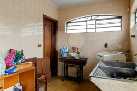 Casa à venda ou para alugar com 4 suítes em Vila Comercial, São Paulo, SP